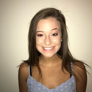 Meet your Posher, Kaitlyn